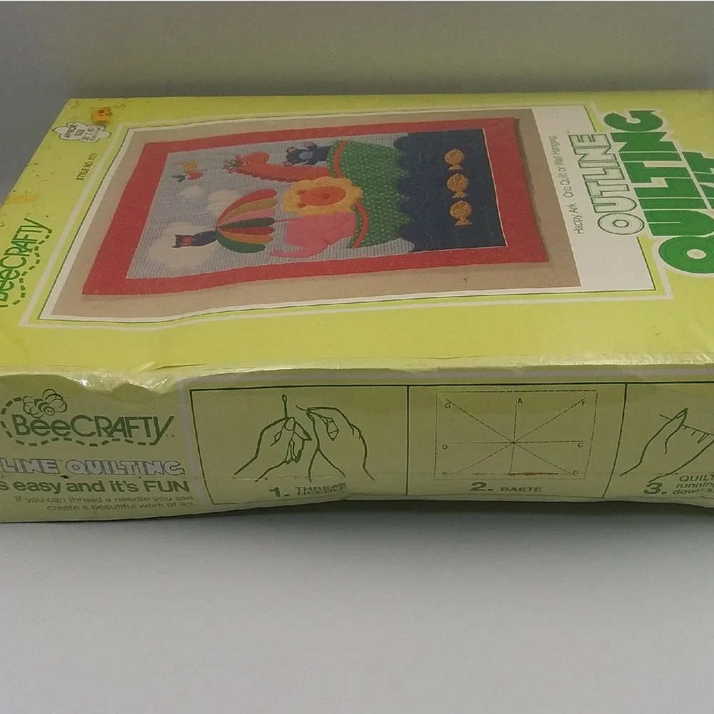 Vintage Bee Crafty Happy Ark Crib Quilt Kit  36 x‎ 45 Wall Hanging Decor USA NOS